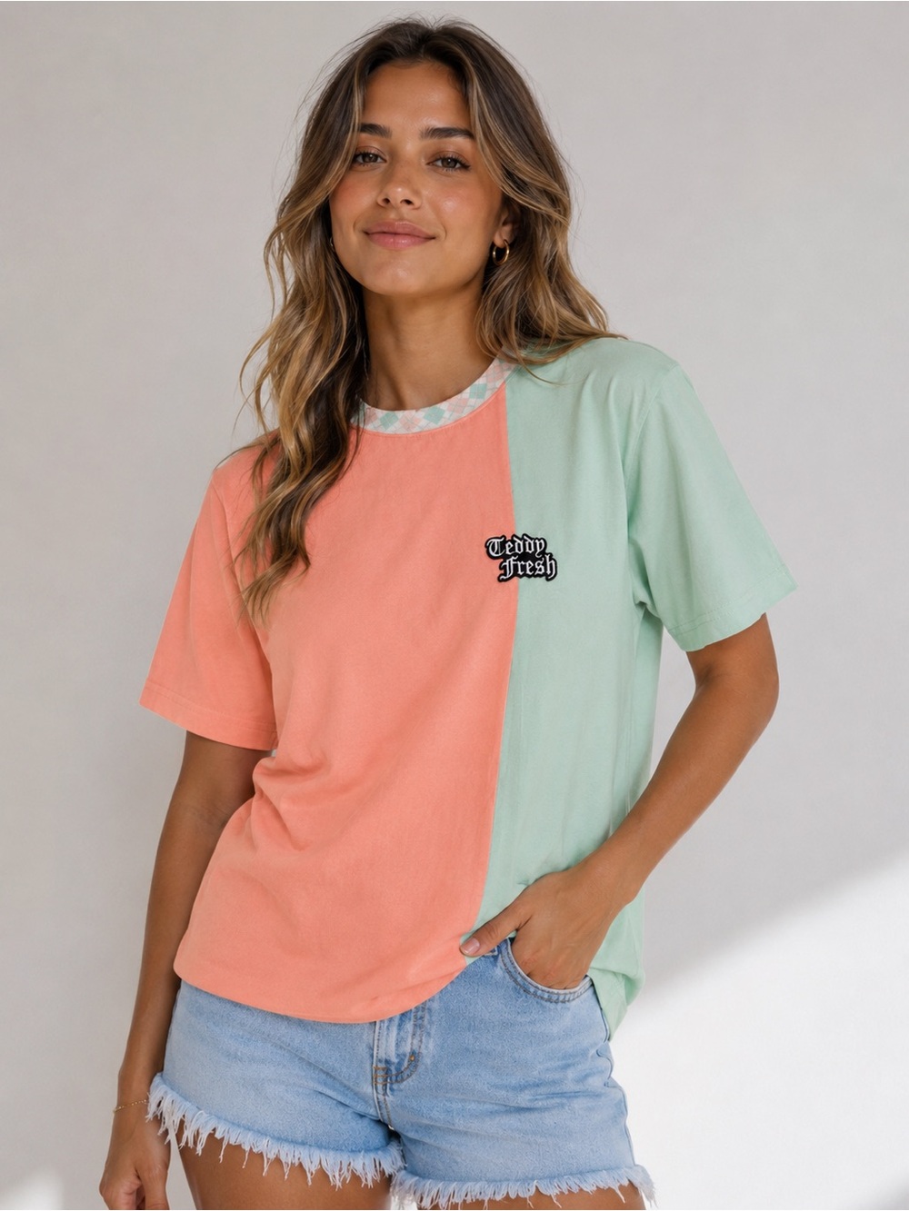 Teddy Fresh Colorblock Short Sleeve T-Shirt – Peach & Mint | Size Medium